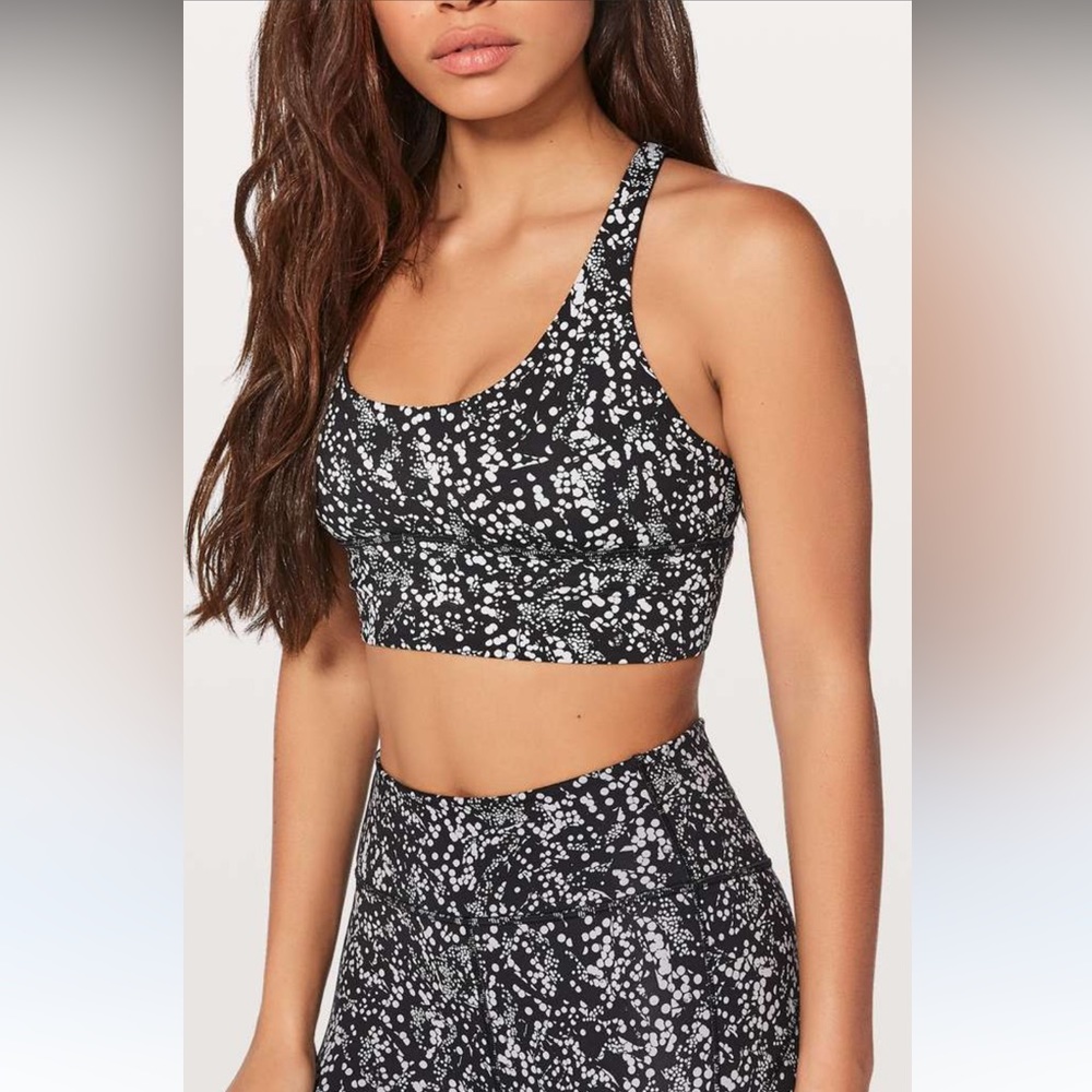 Lululemon Free To Be Moved Bra